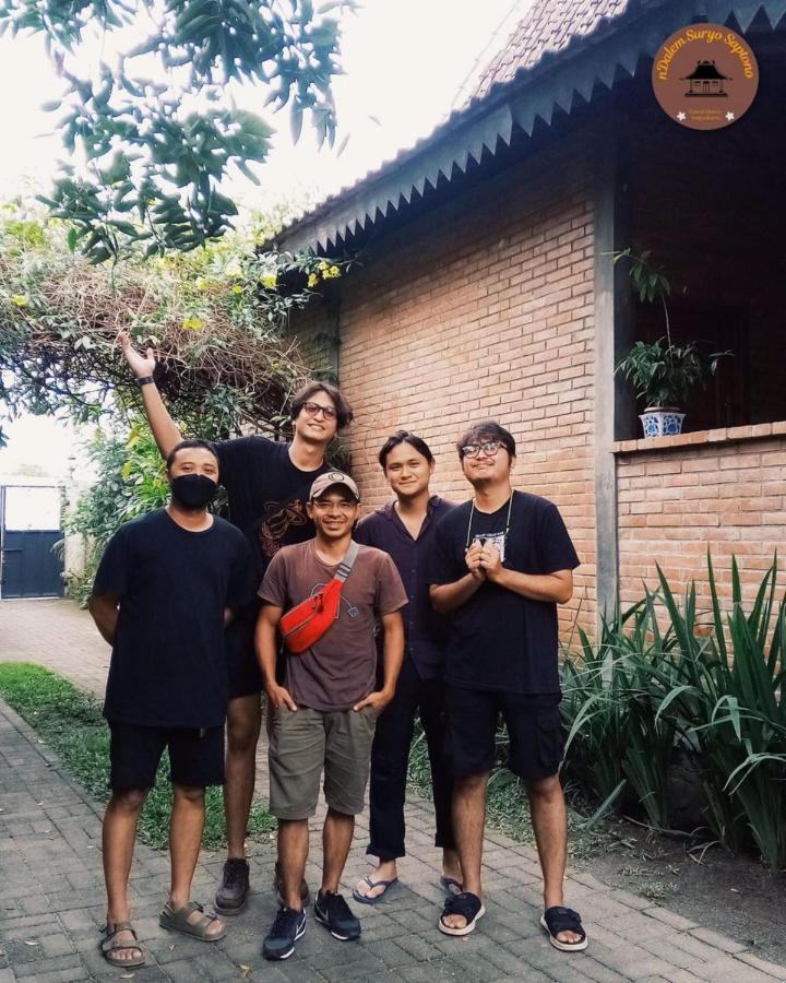 Ndalem Suryo Saptono Guest House Tugu 외부 사진