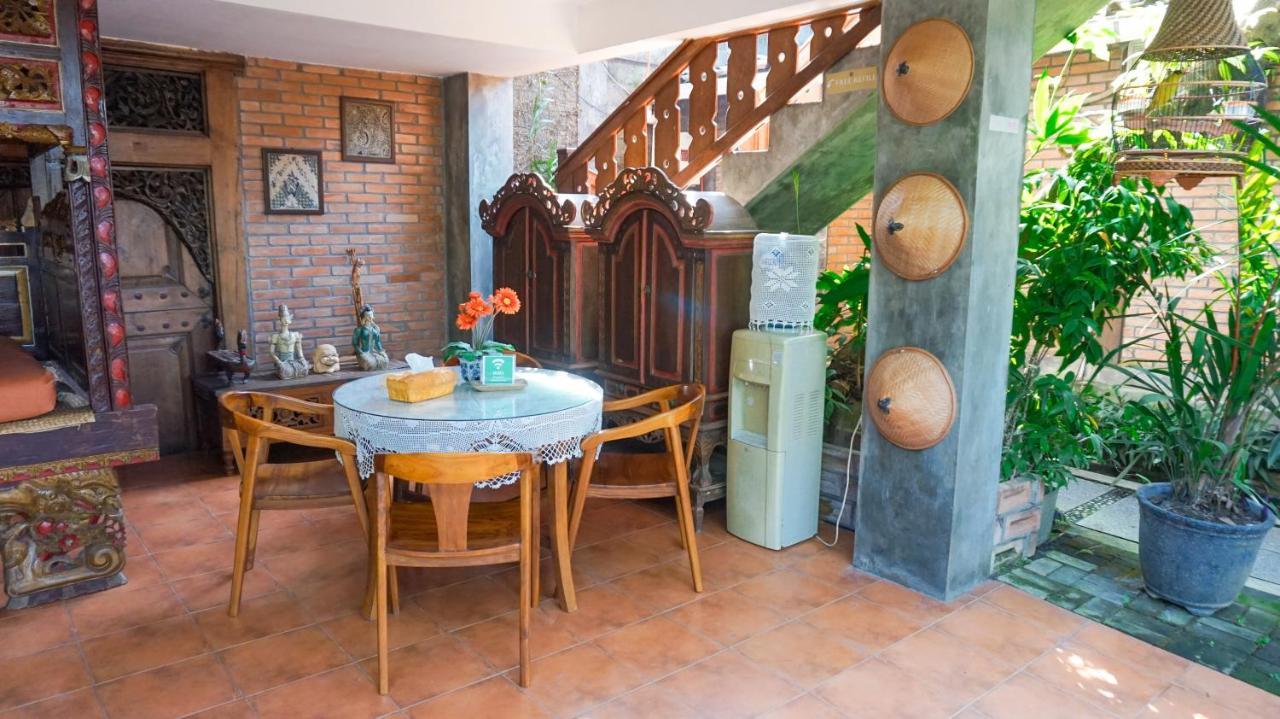 Ndalem Suryo Saptono Guest House Tugu 외부 사진