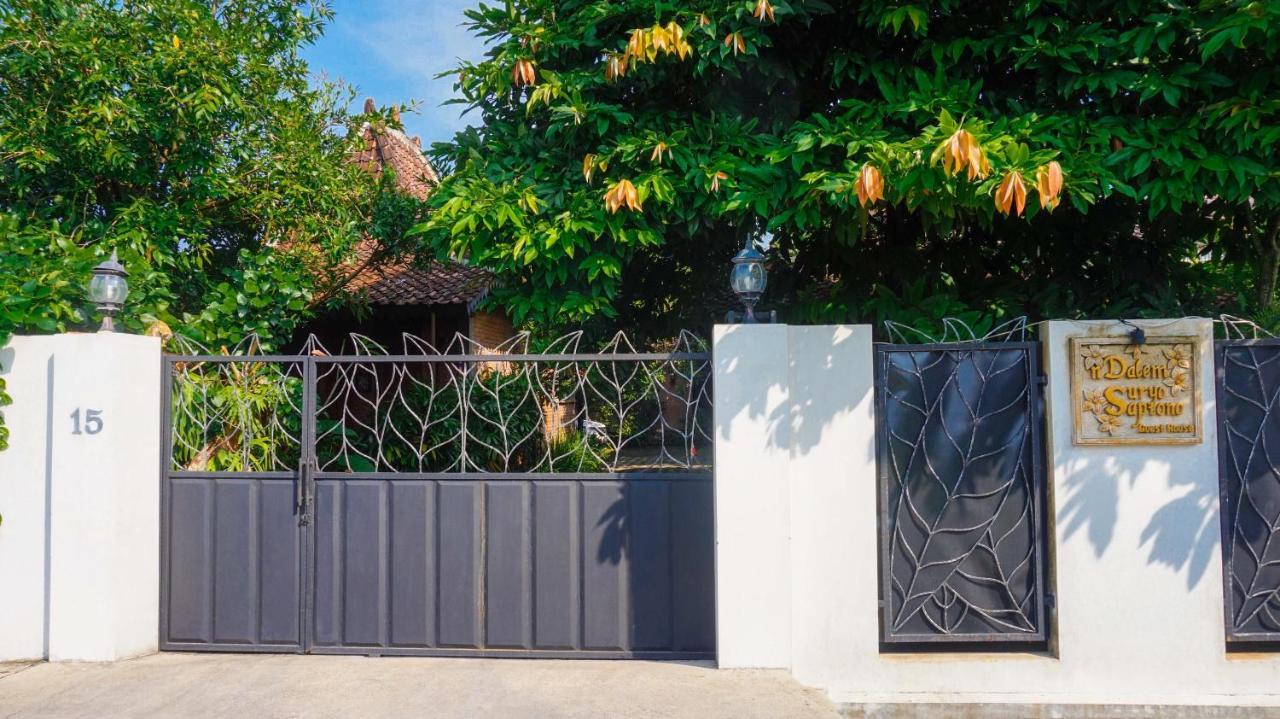 Ndalem Suryo Saptono Guest House Tugu 외부 사진