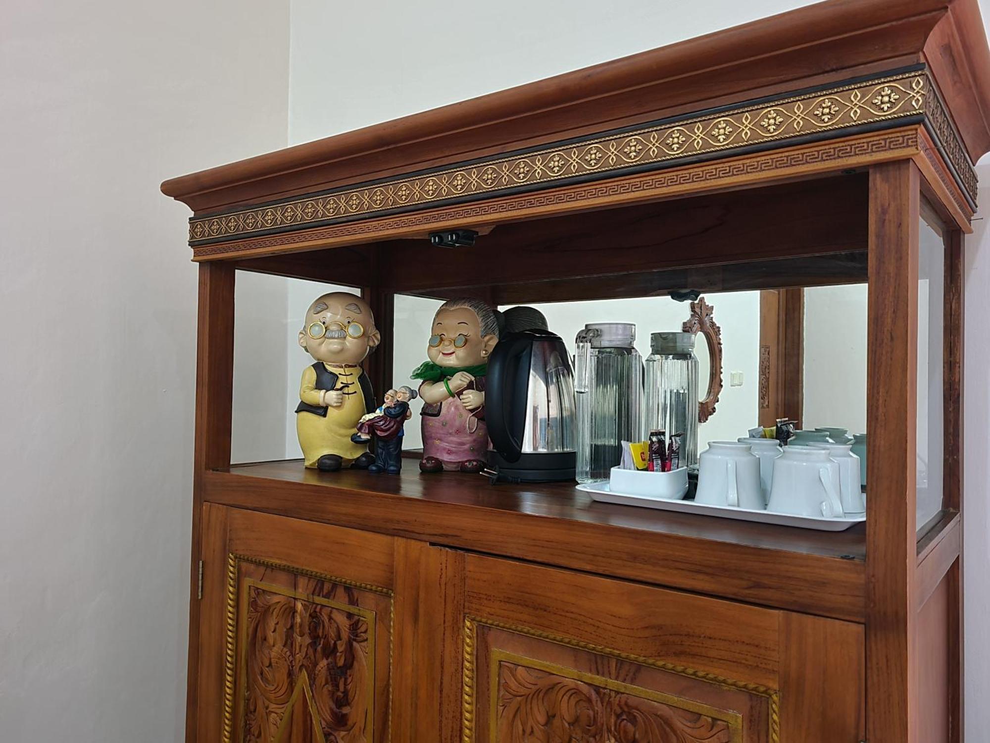 Ndalem Suryo Saptono Guest House Tugu 외부 사진