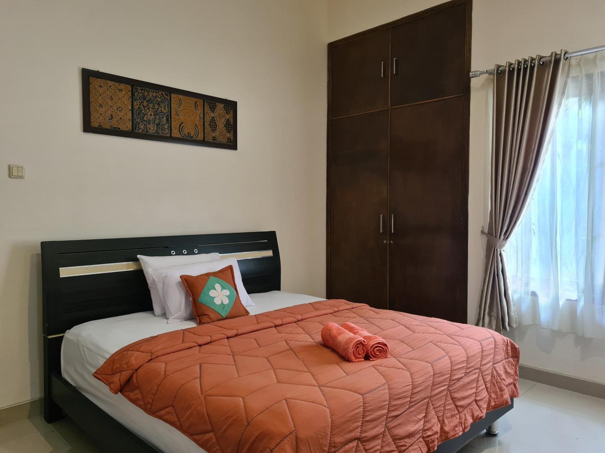 Ndalem Suryo Saptono Guest House Tugu 외부 사진