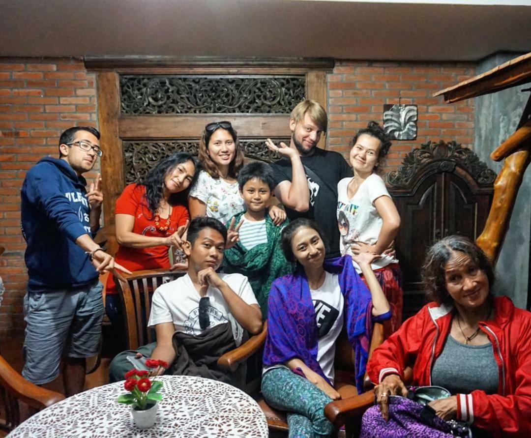 Ndalem Suryo Saptono Guest House Tugu 외부 사진
